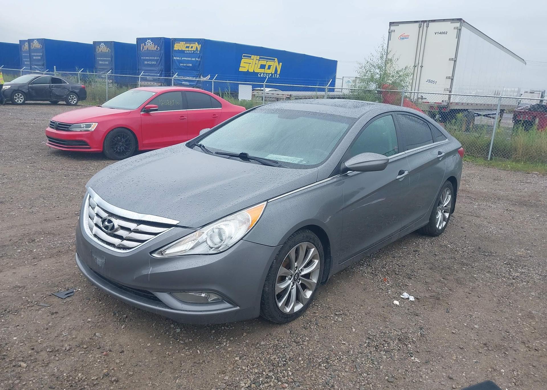 2013 HYUNDAI SONATA