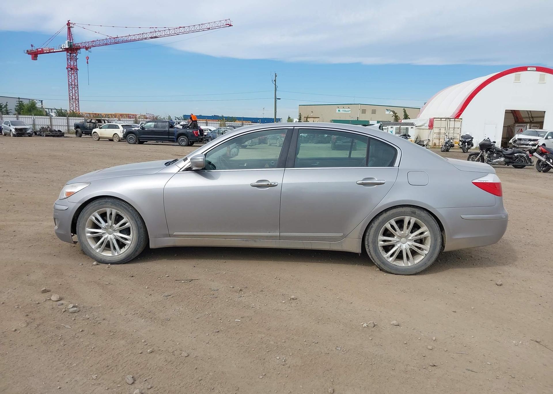 2009 HYUNDAI GENESIS 4.6L