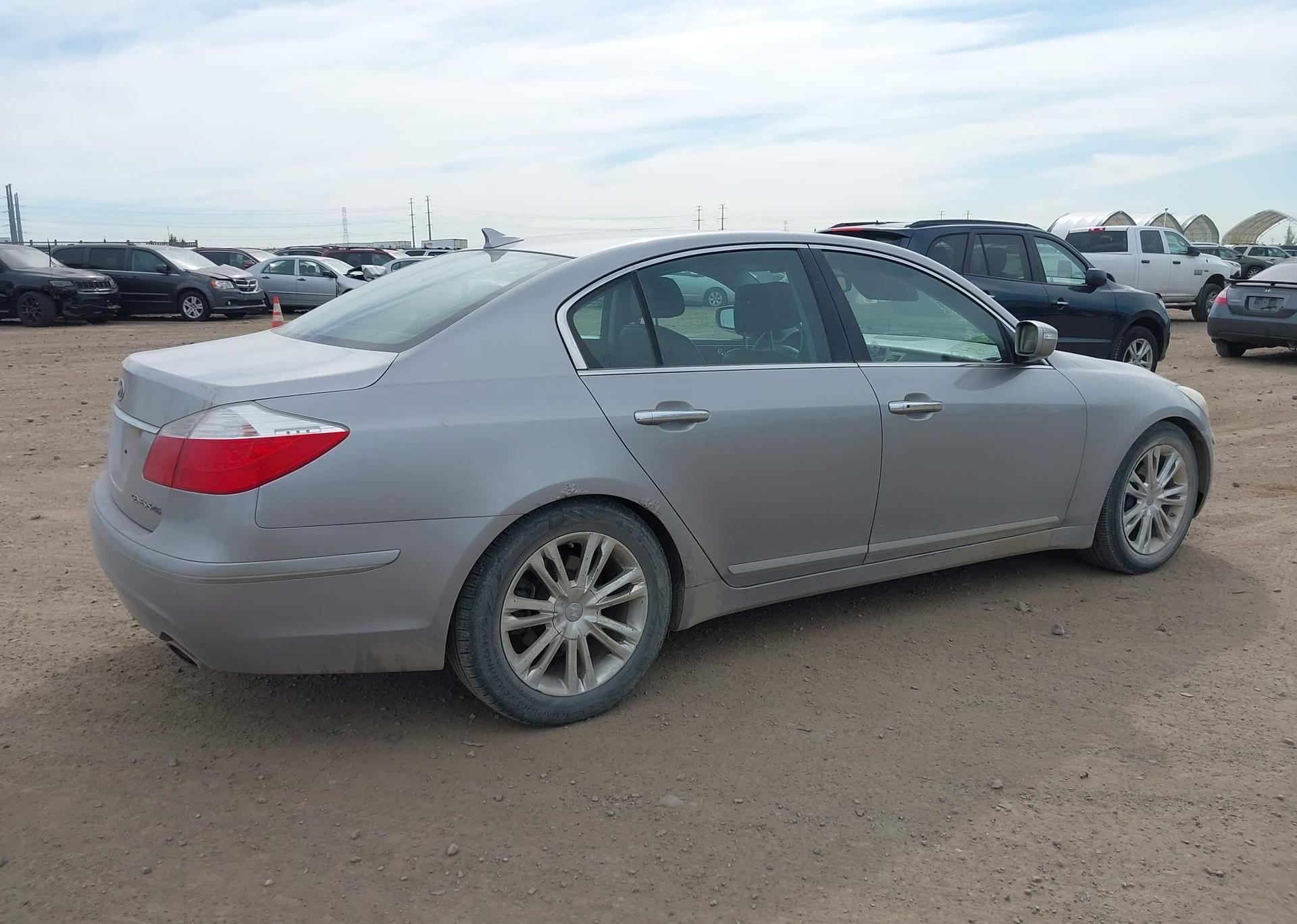 2009 HYUNDAI GENESIS 4.6L