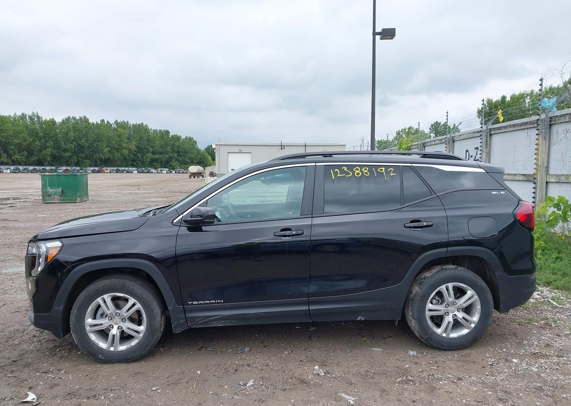 2024 GMC TERRAIN SLE