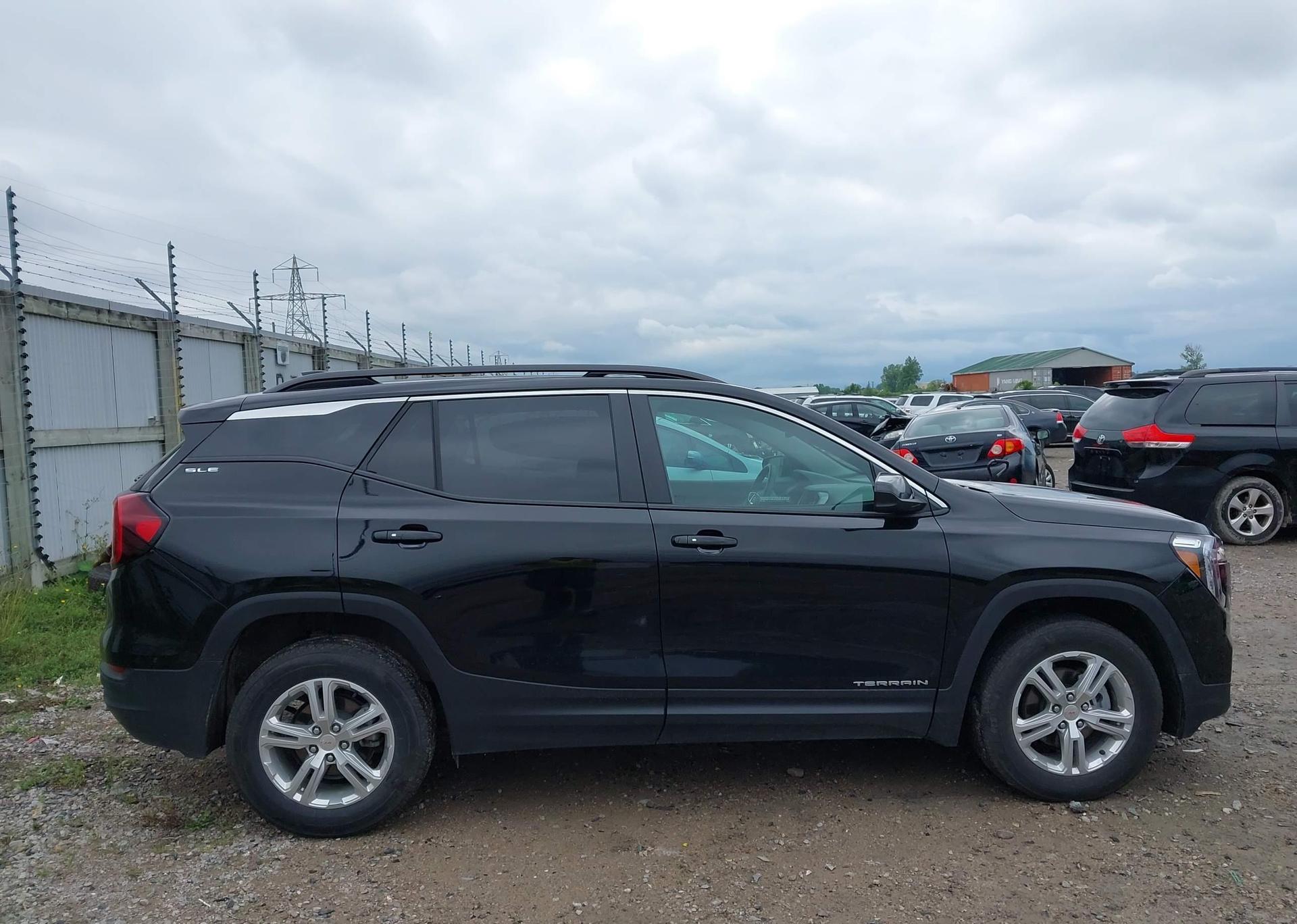 2024 GMC TERRAIN SLE