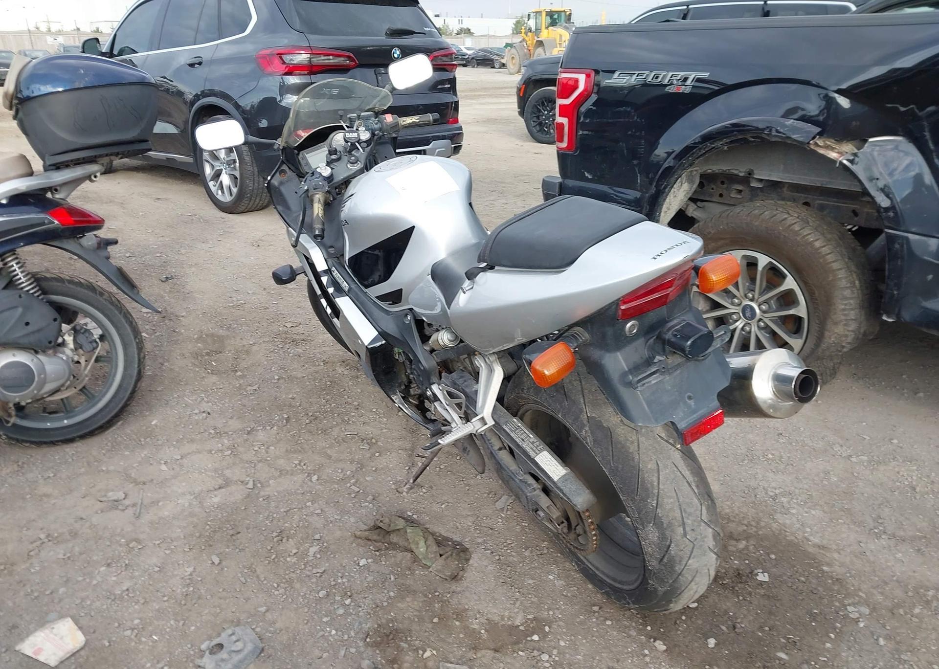 2001 HONDA CBR600 F4