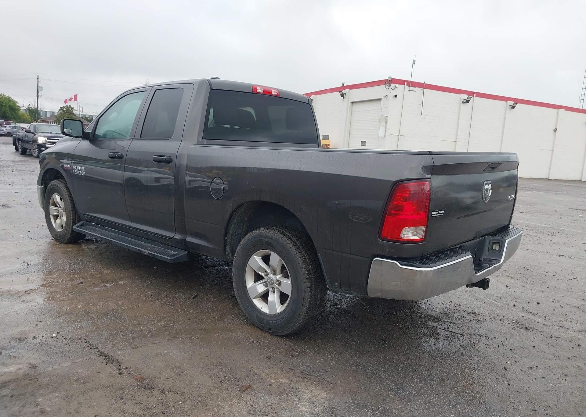 2014 RAM 1500 ST