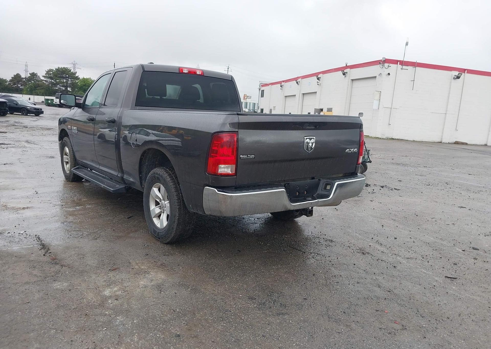 2014 RAM 1500 ST