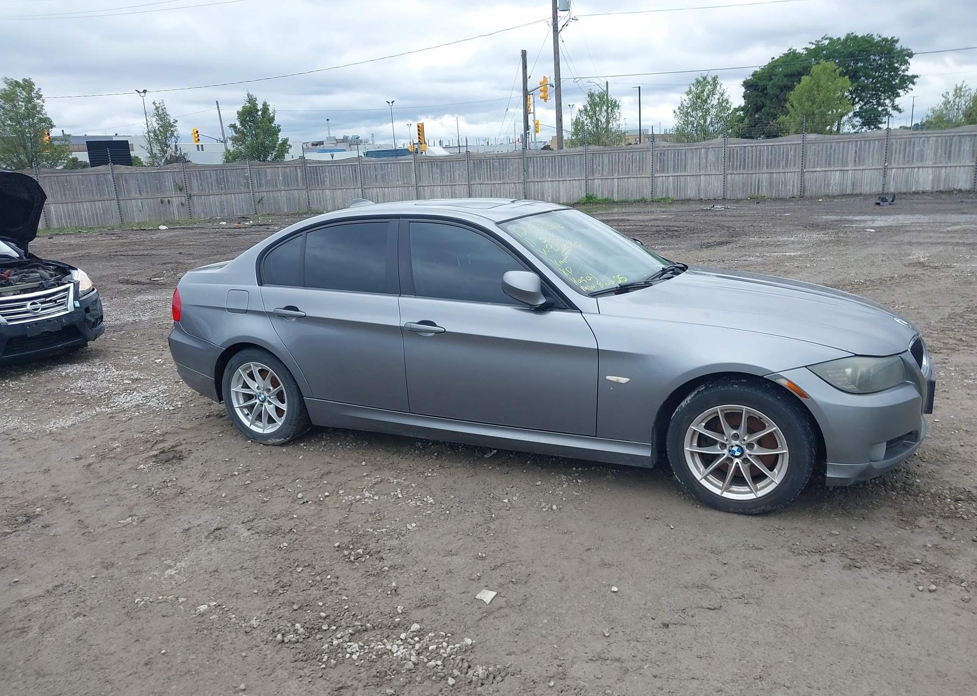 2011 BMW 323 I
