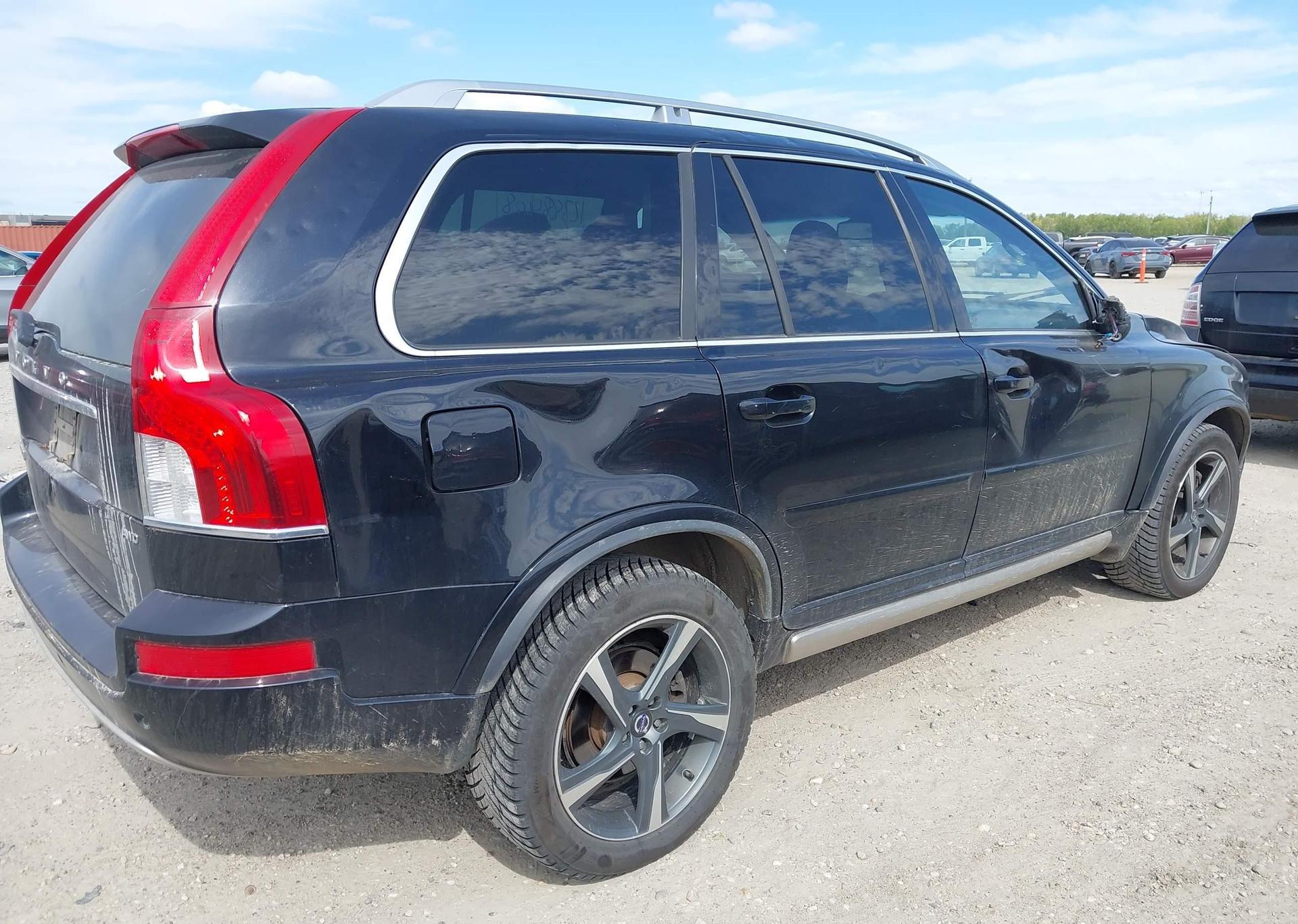 2014 VOLVO XC90