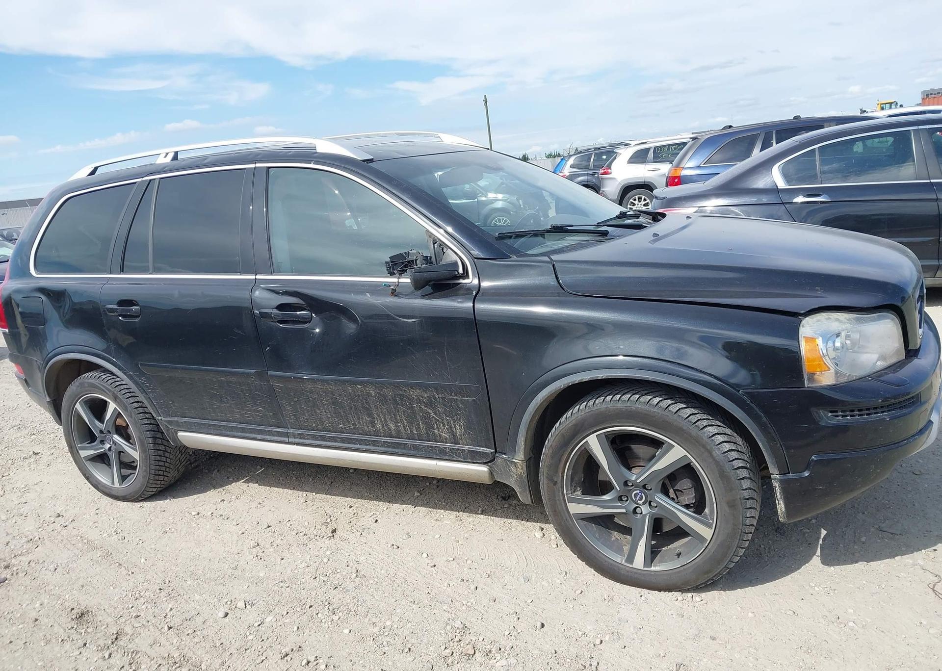 2014 VOLVO XC90