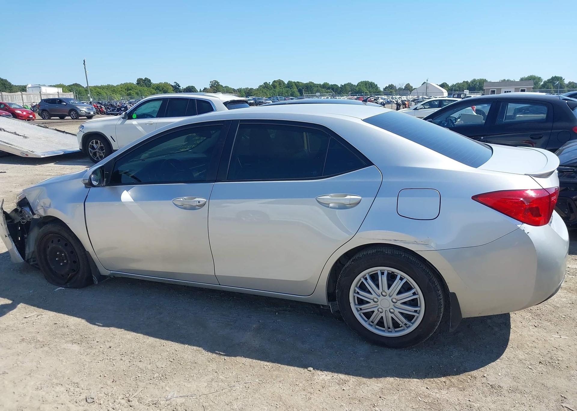 2019 TOYOTA COROLLA