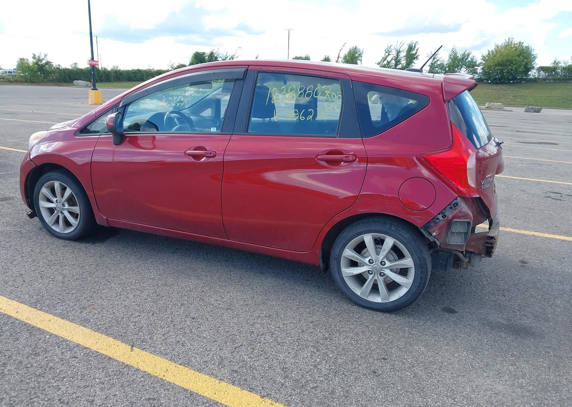 2014 NISSAN VERSA