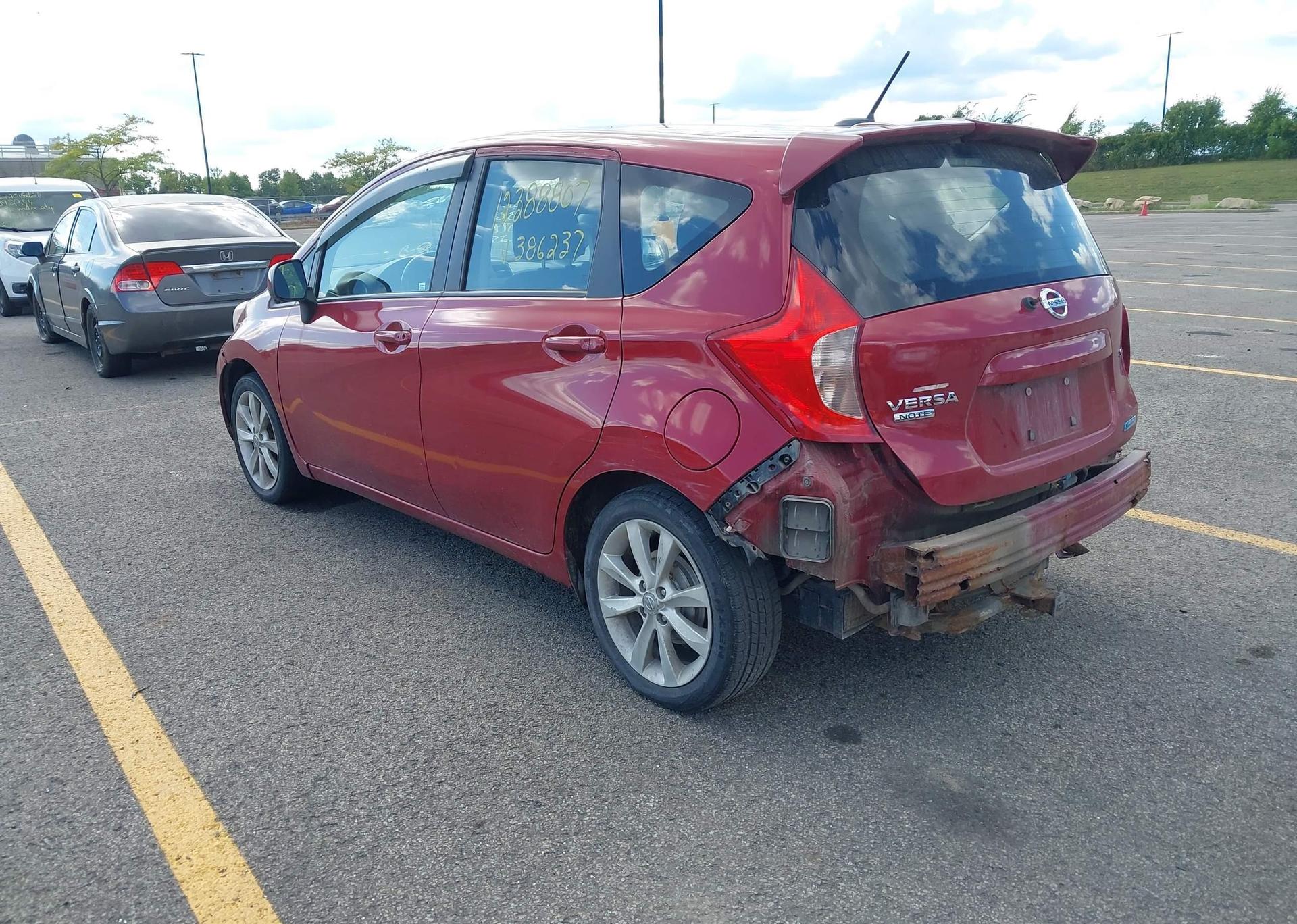 2014 NISSAN VERSA