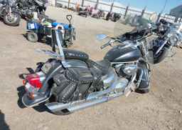 2004 SUZUKI VL800