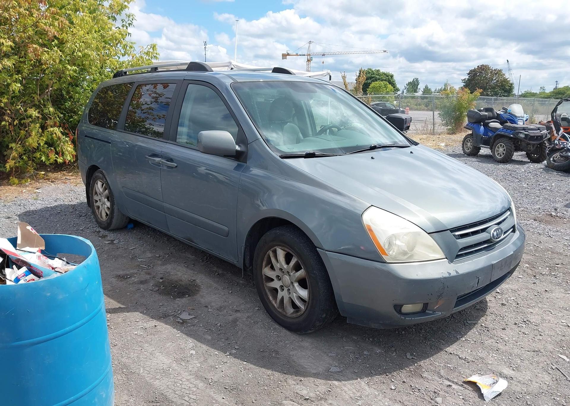 2006 KIA SEDONA EX