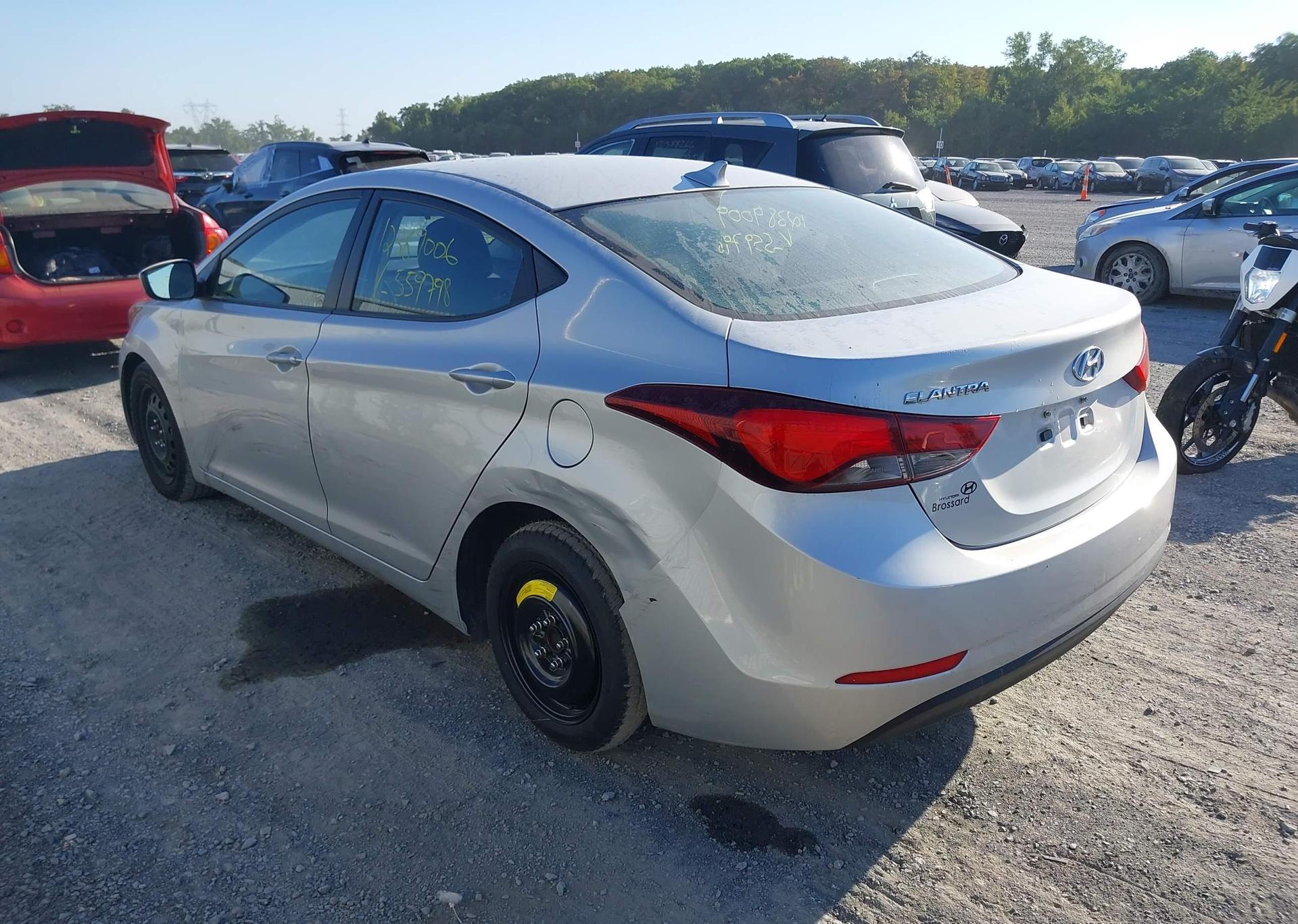 2015 HYUNDAI ELANTRA GL