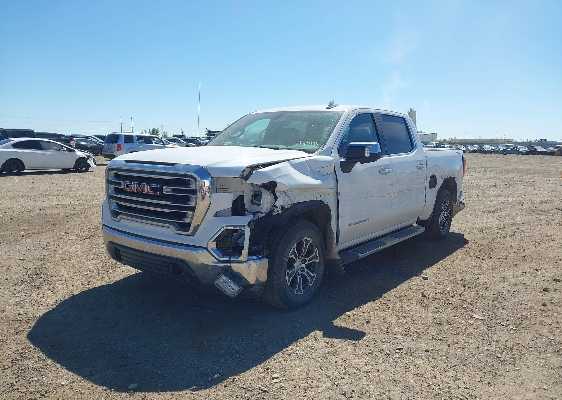 2021 GMC SIERRA K1500 SLT
