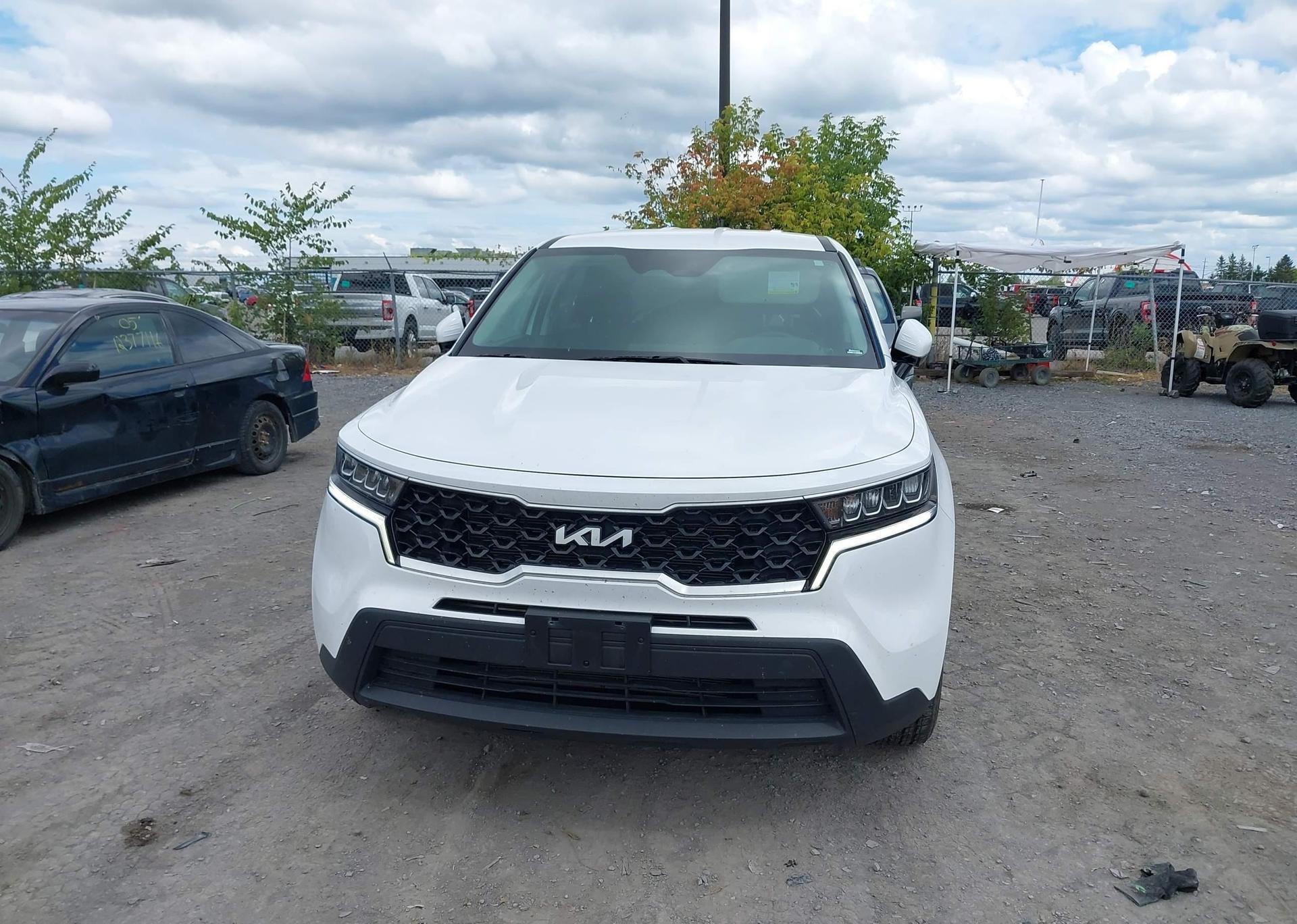 2022 KIA SORENTO 2.5L LX PREMIUM