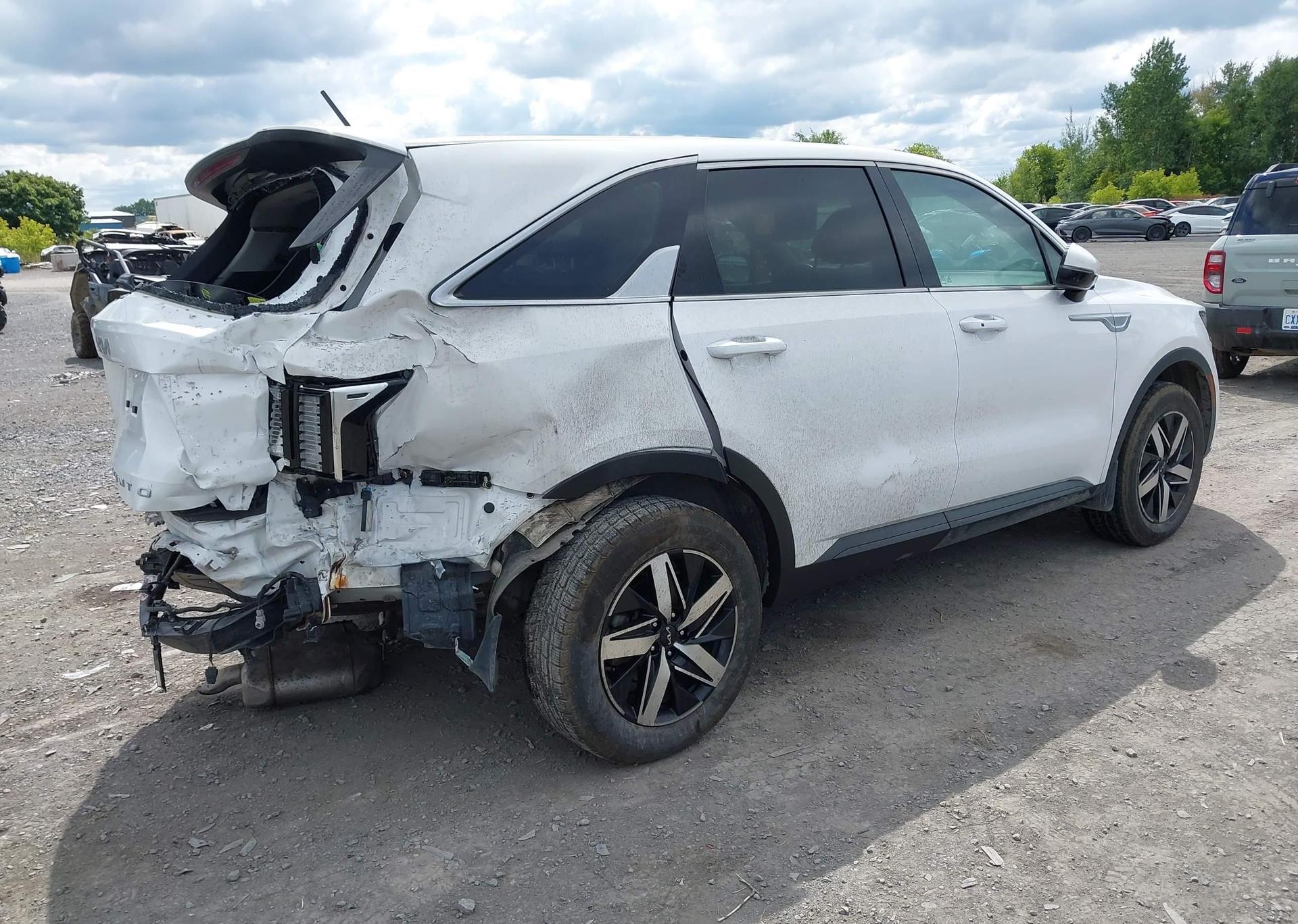 2022 KIA SORENTO 2.5L LX PREMIUM