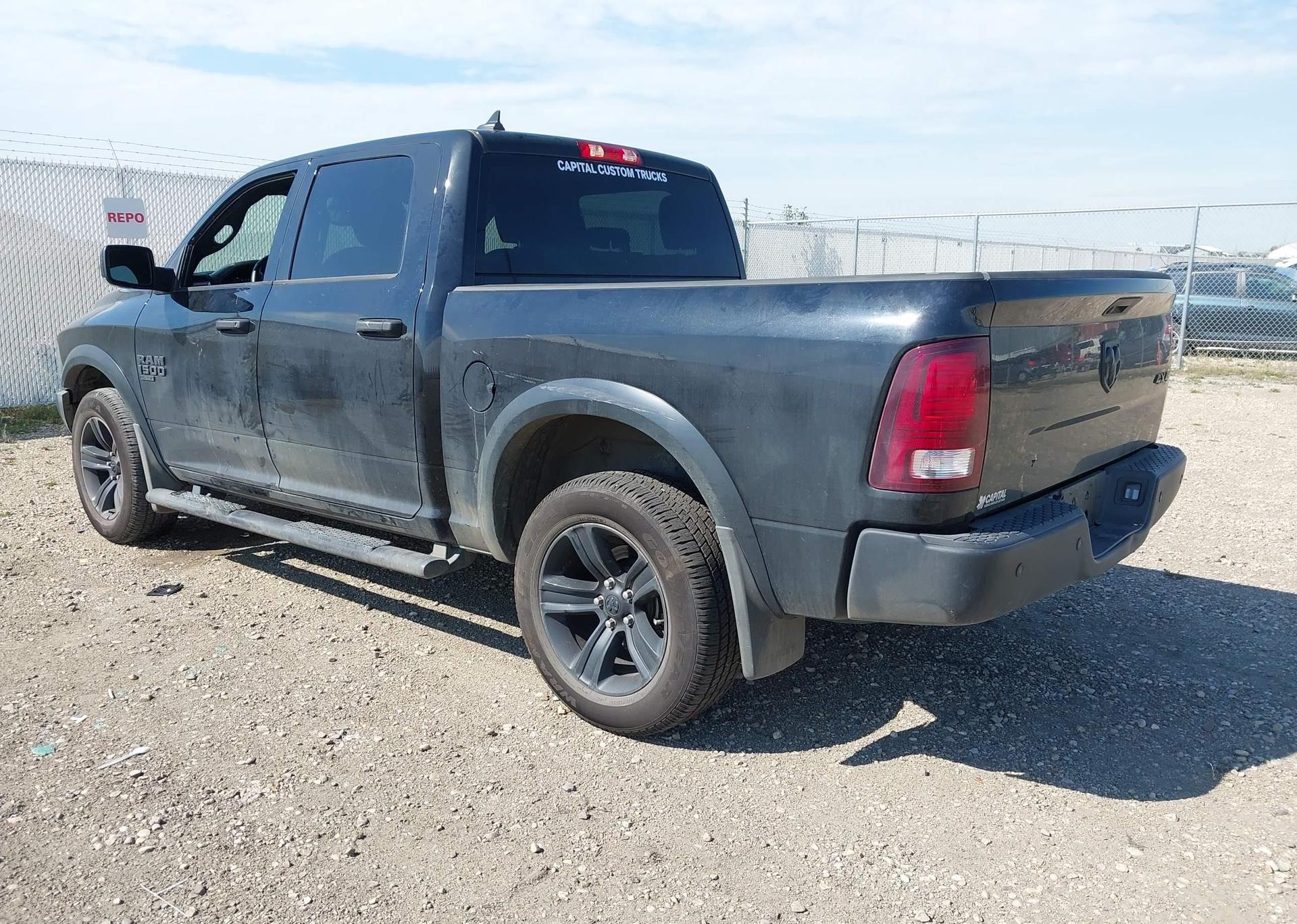 2024 RAM 1500 CLASSIC SLT