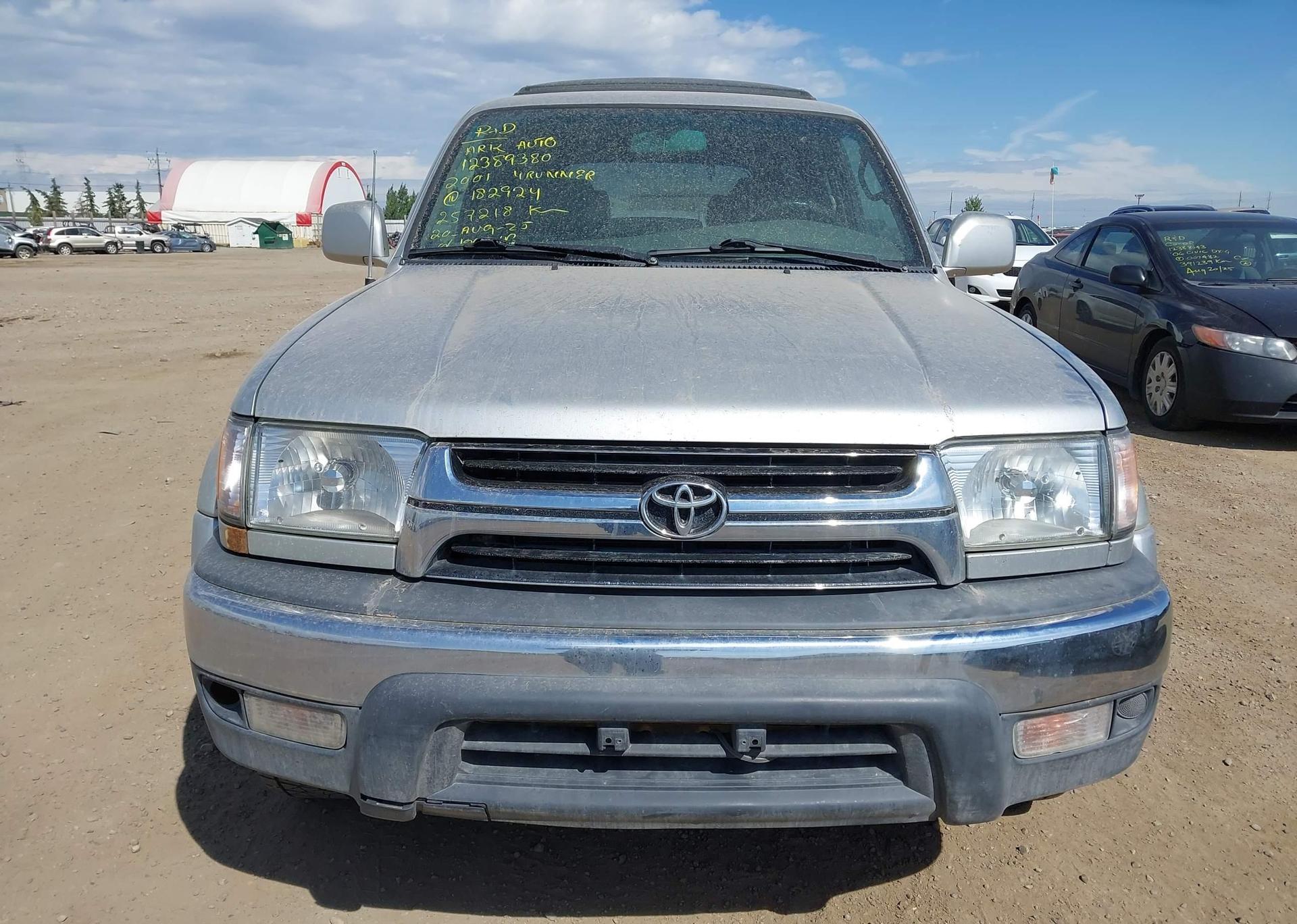 2001 TOYOTA 4RUNNER SR5