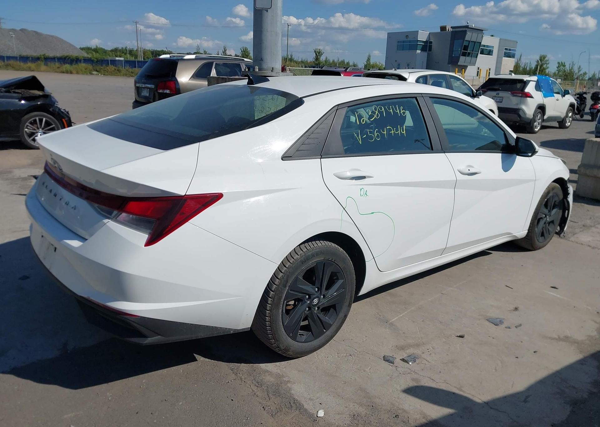 2023 HYUNDAI ELANTRA SEL