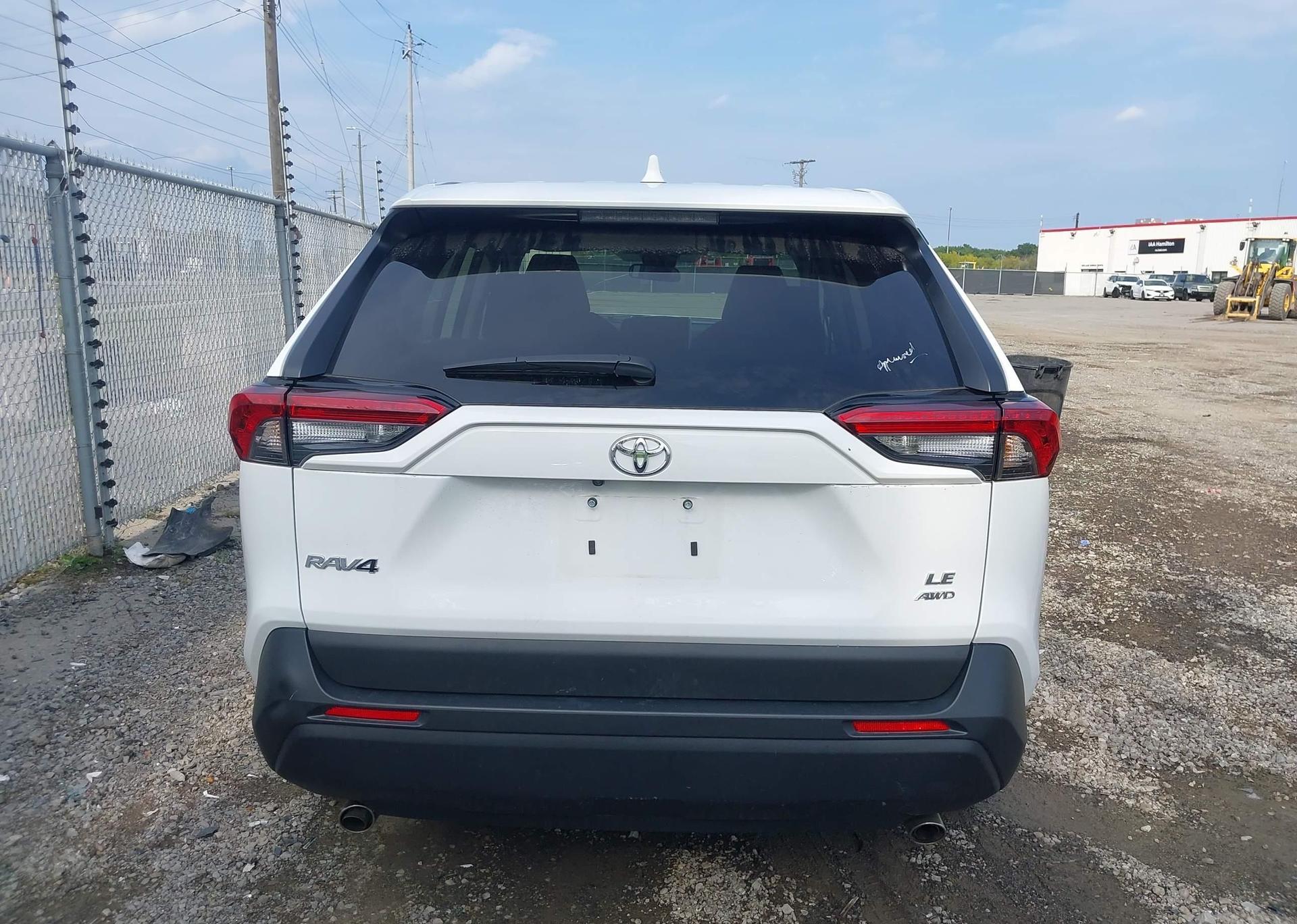 2024 TOYOTA RAV4 LE