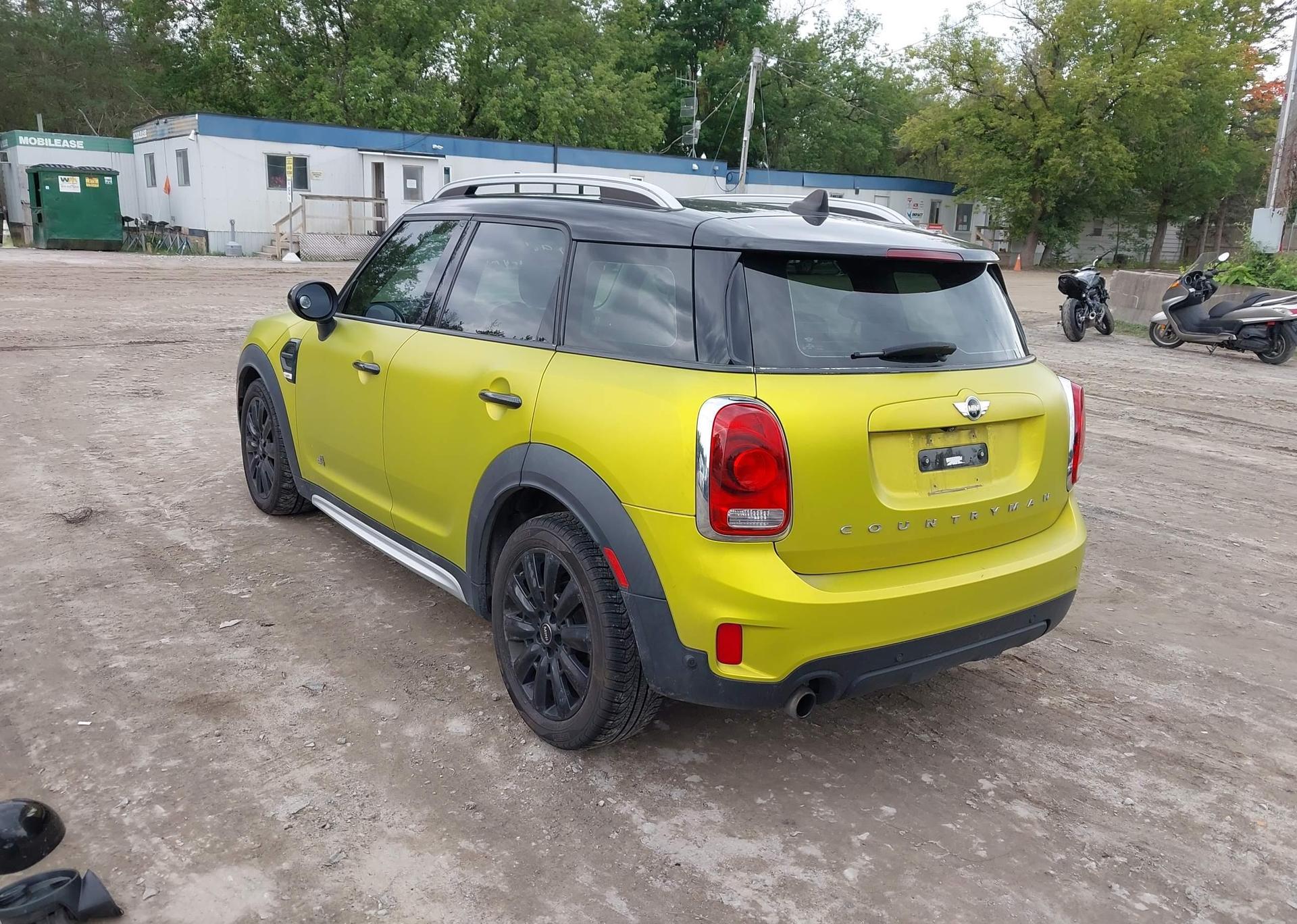 2017 MINI COUNTRYMAN COOPER