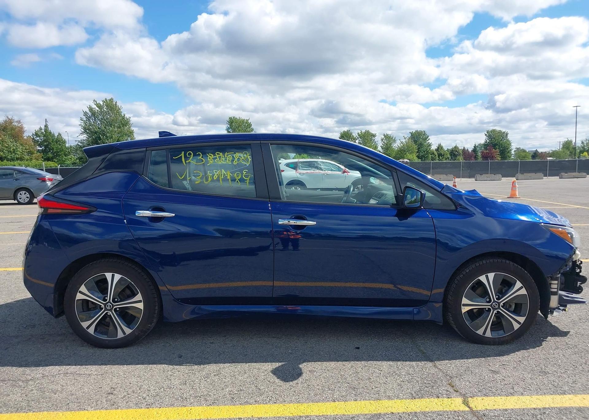 2020 NISSAN LEAF SV PLUS