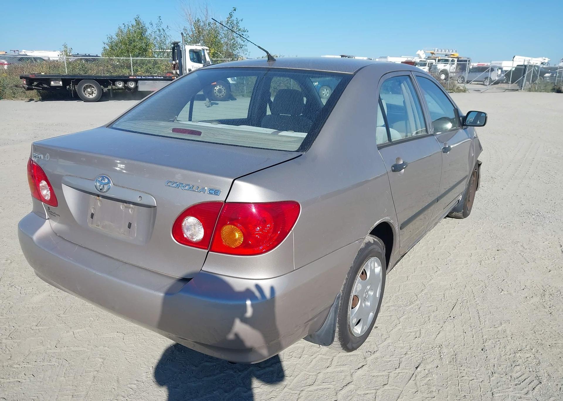 2003 TOYOTA COROLLA CE