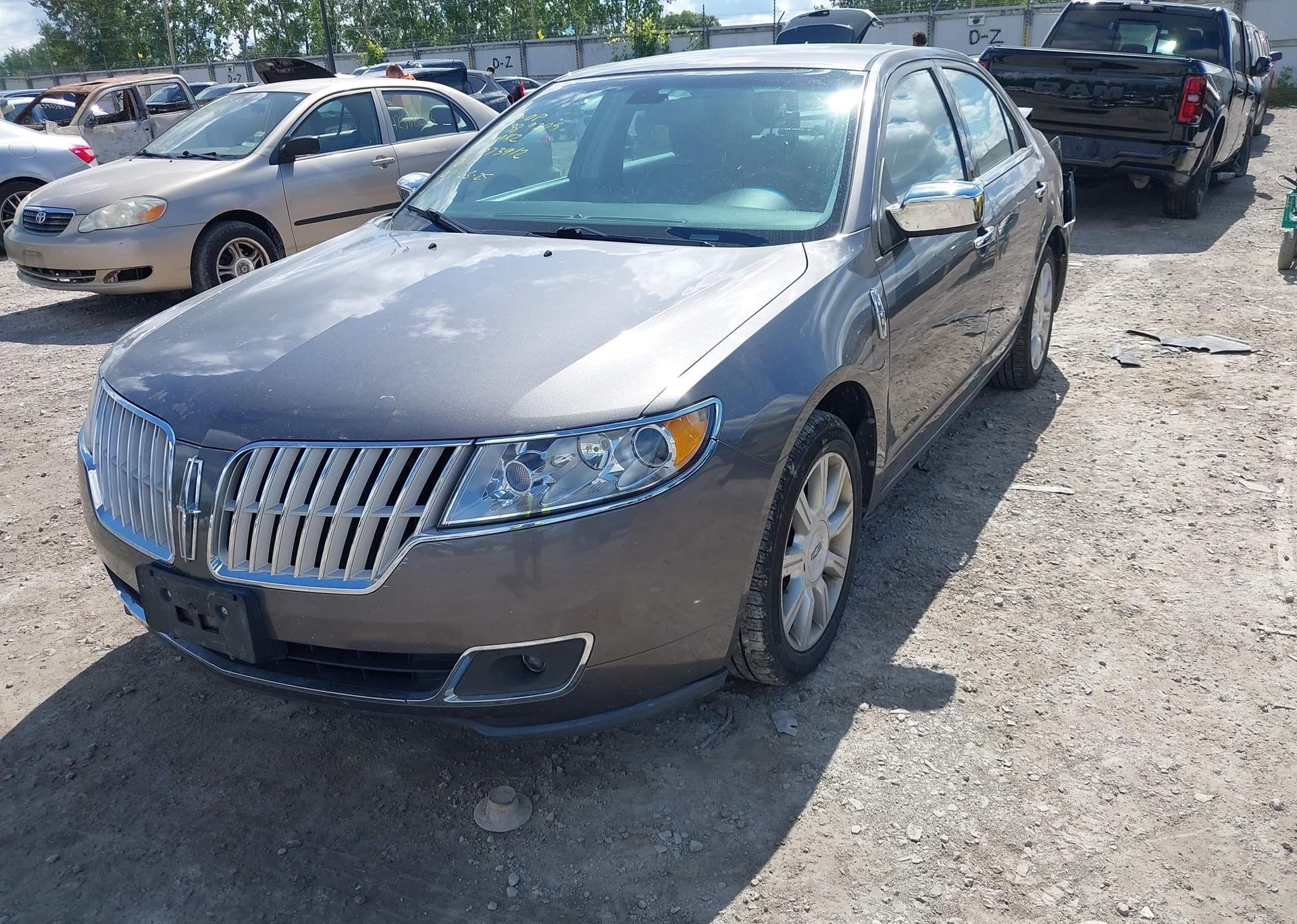 2011 LINCOLN MKZ