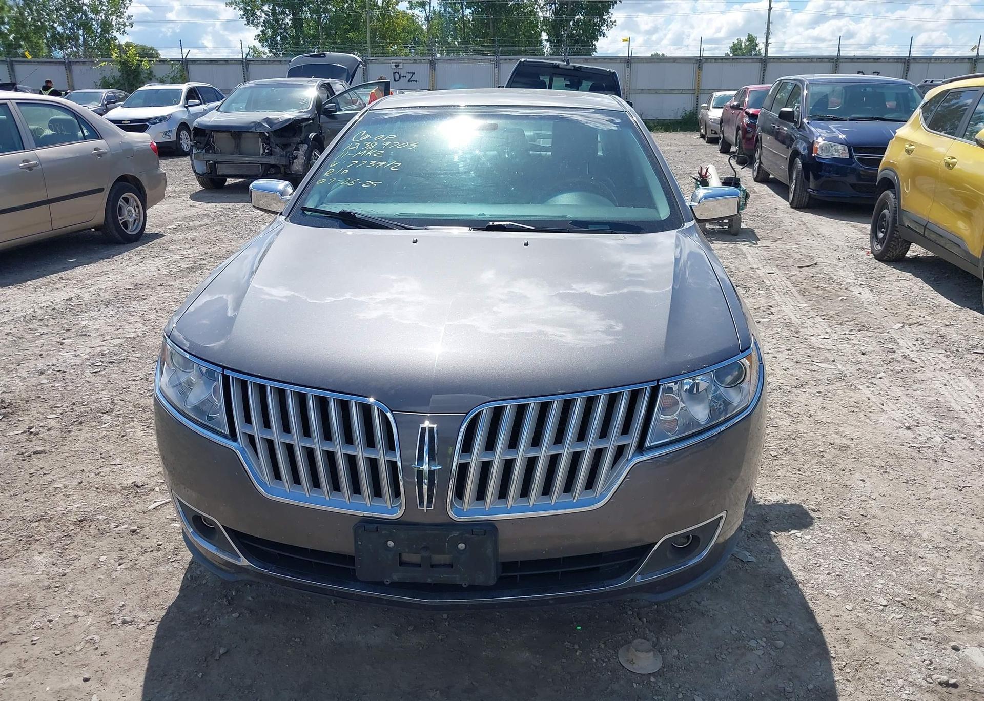 2011 LINCOLN MKZ