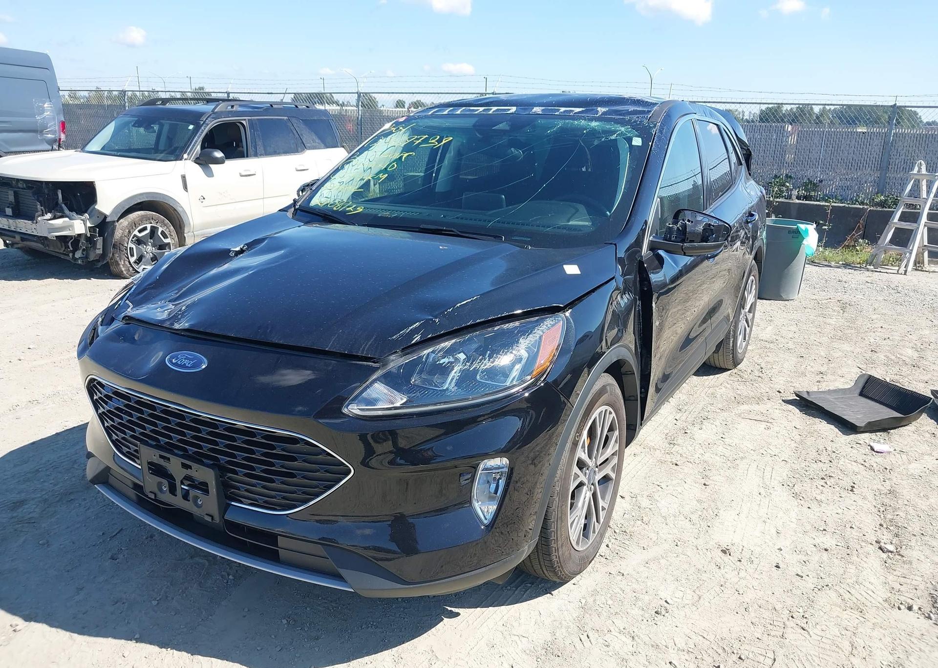 2022 FORD ESCAPE SEL