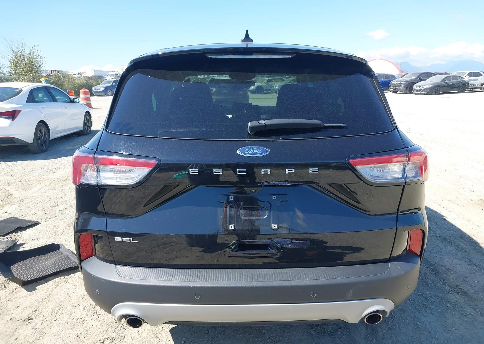2022 FORD ESCAPE SEL