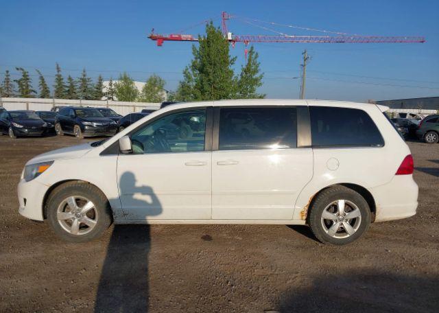 2010 VOLKSWAGEN ROUTAN SE