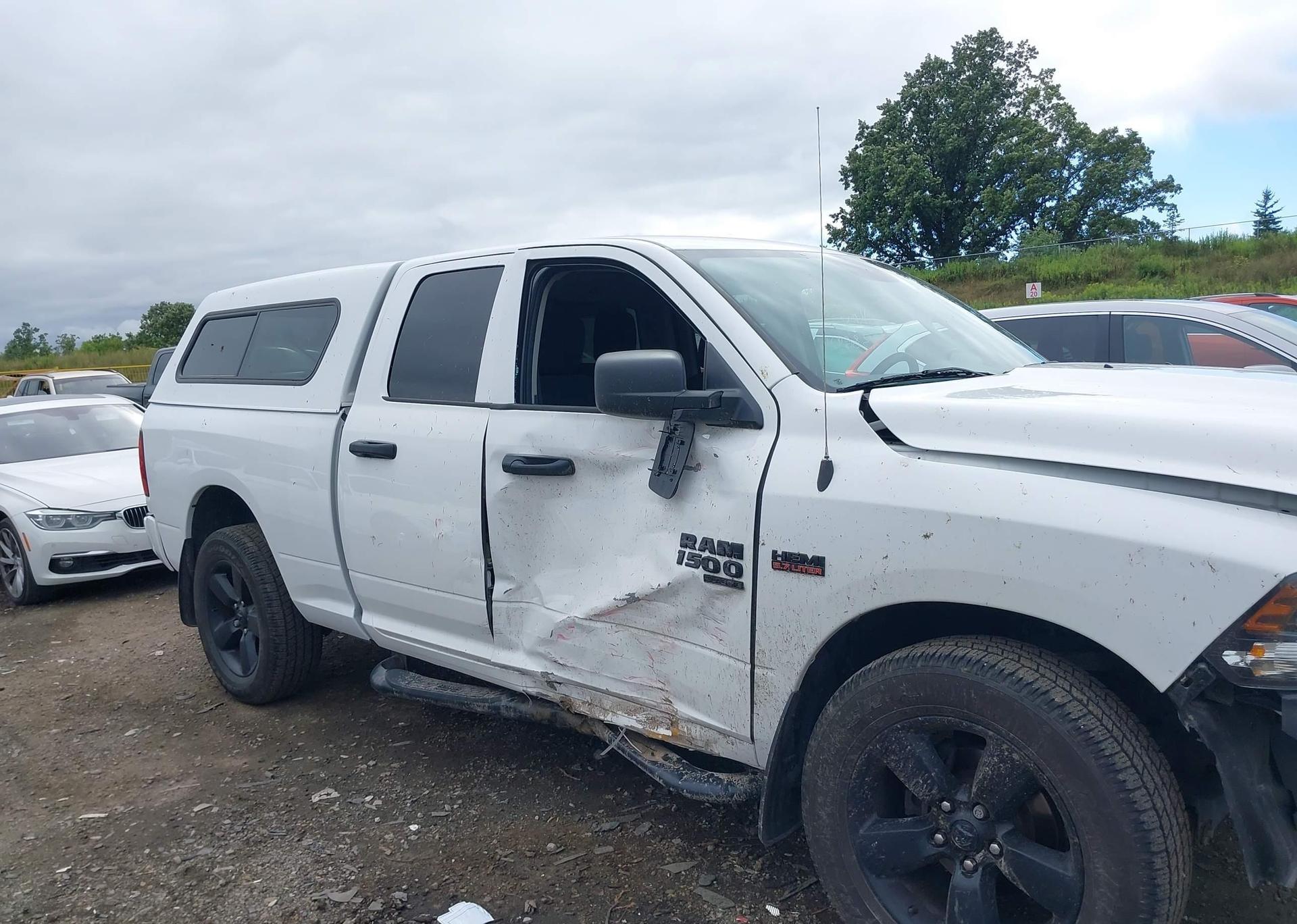 2019 RAM 1500 CLASSIC TRADESMAN