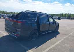 2024 KIA CARNIVAL SX