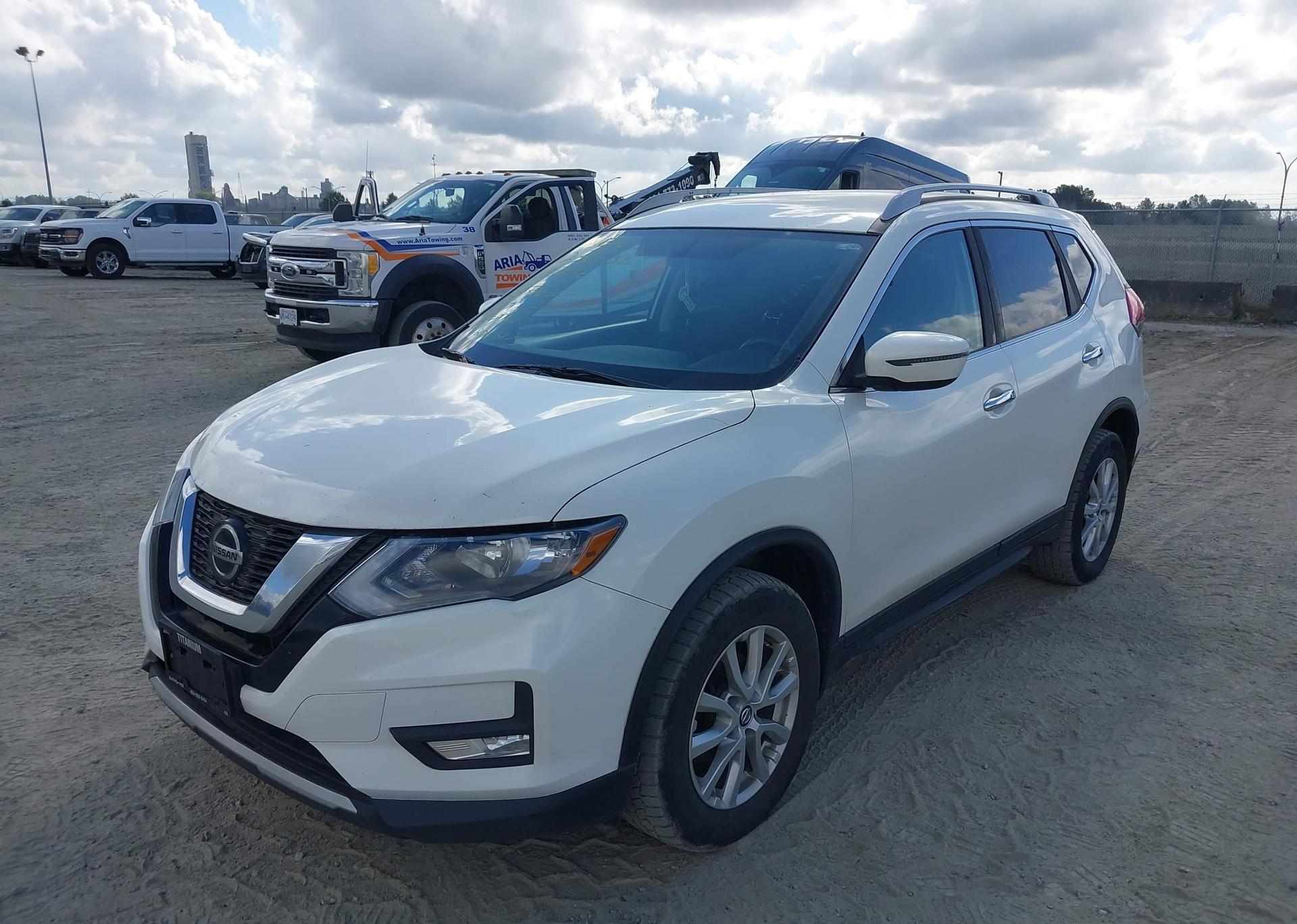 2018 NISSAN ROGUE SV