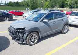 2022 HYUNDAI KONA SE
