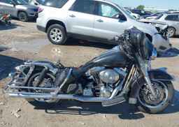 2004 HARLEY-DAVIDSON FLHTCI