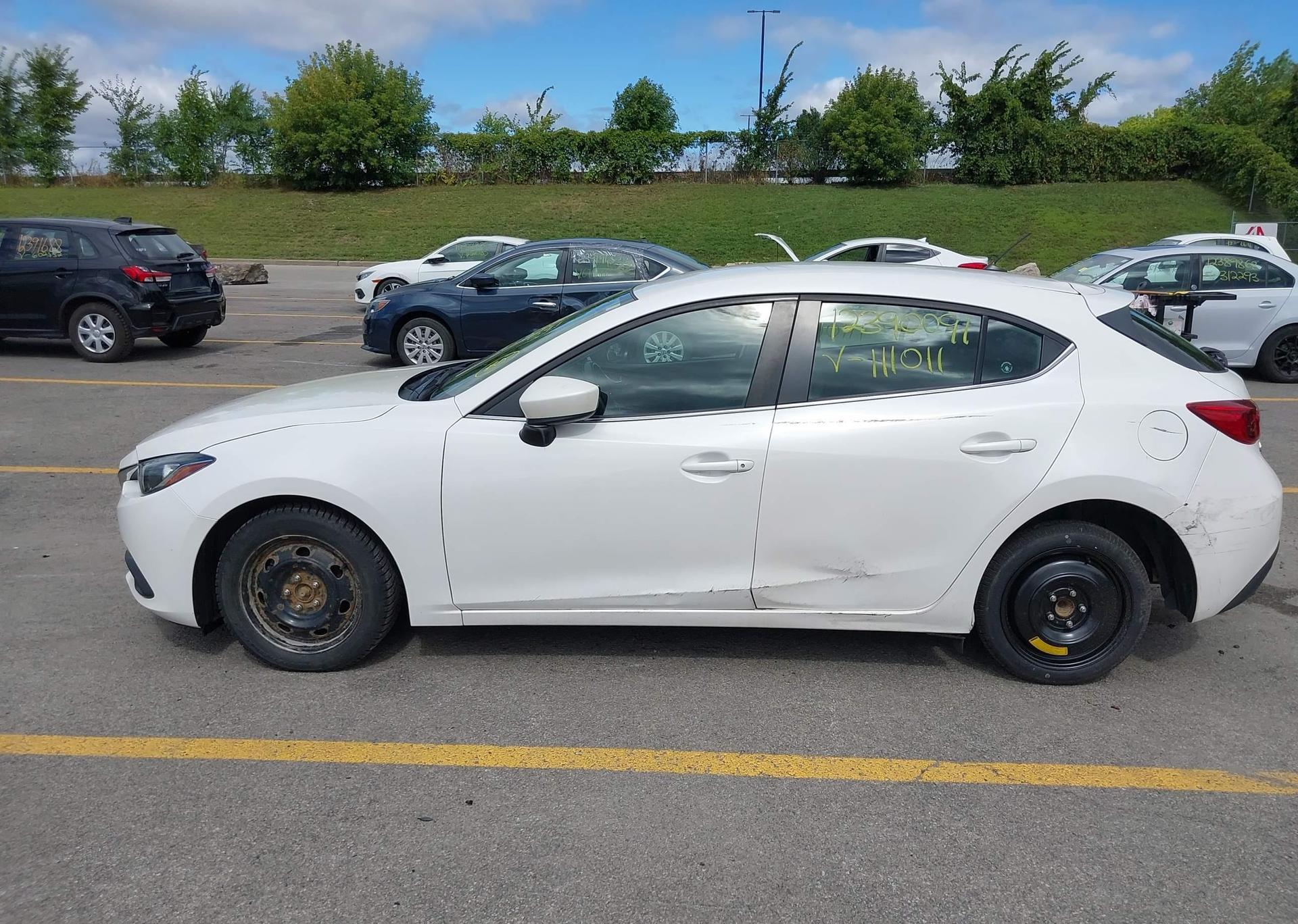 2014 MAZDA MAZDA3 GS-SKY
