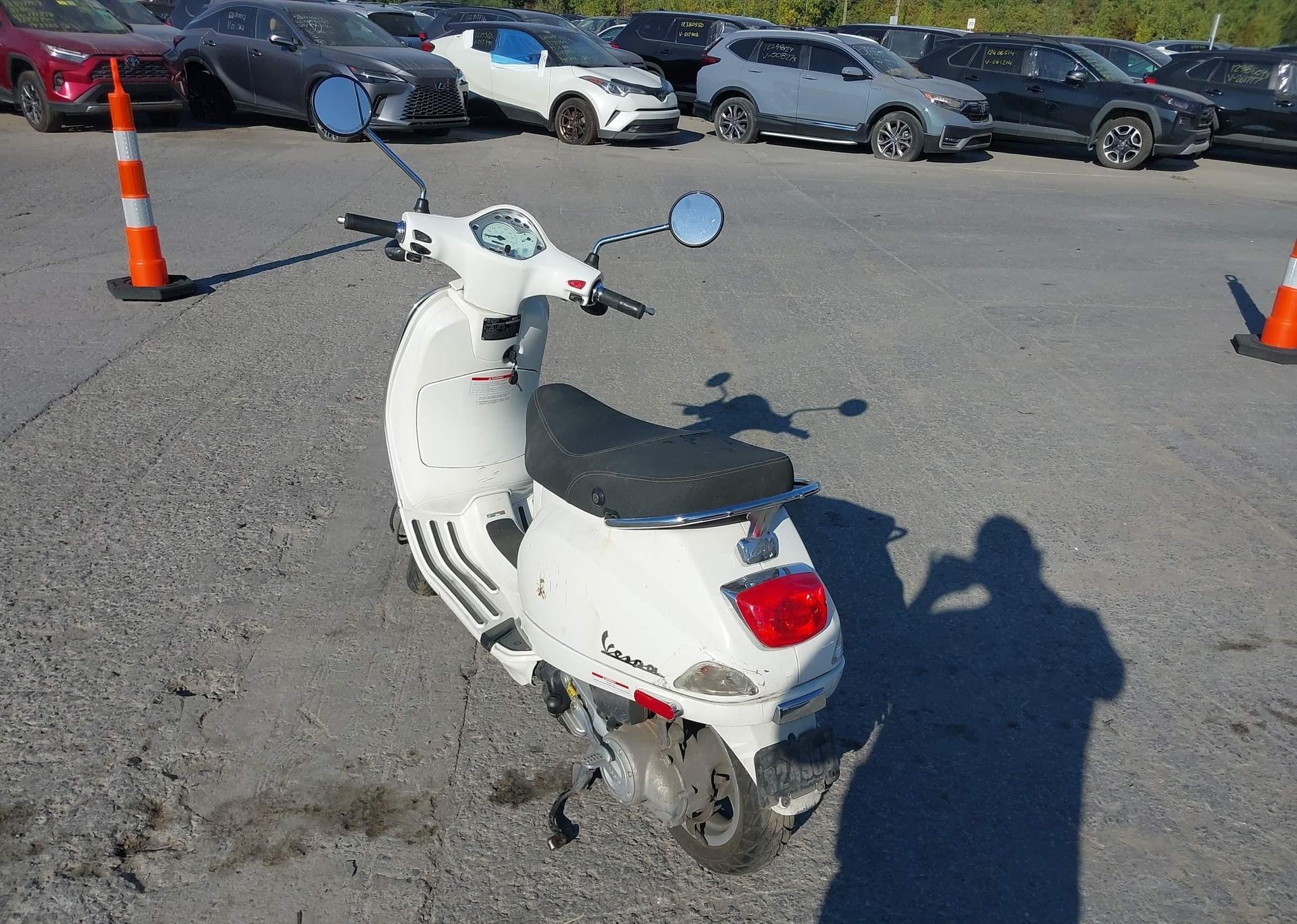2012 VESPA LX 50