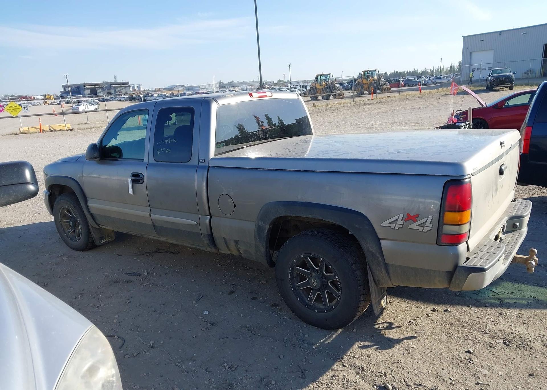 2006 GMC SIERRA 1500 SL