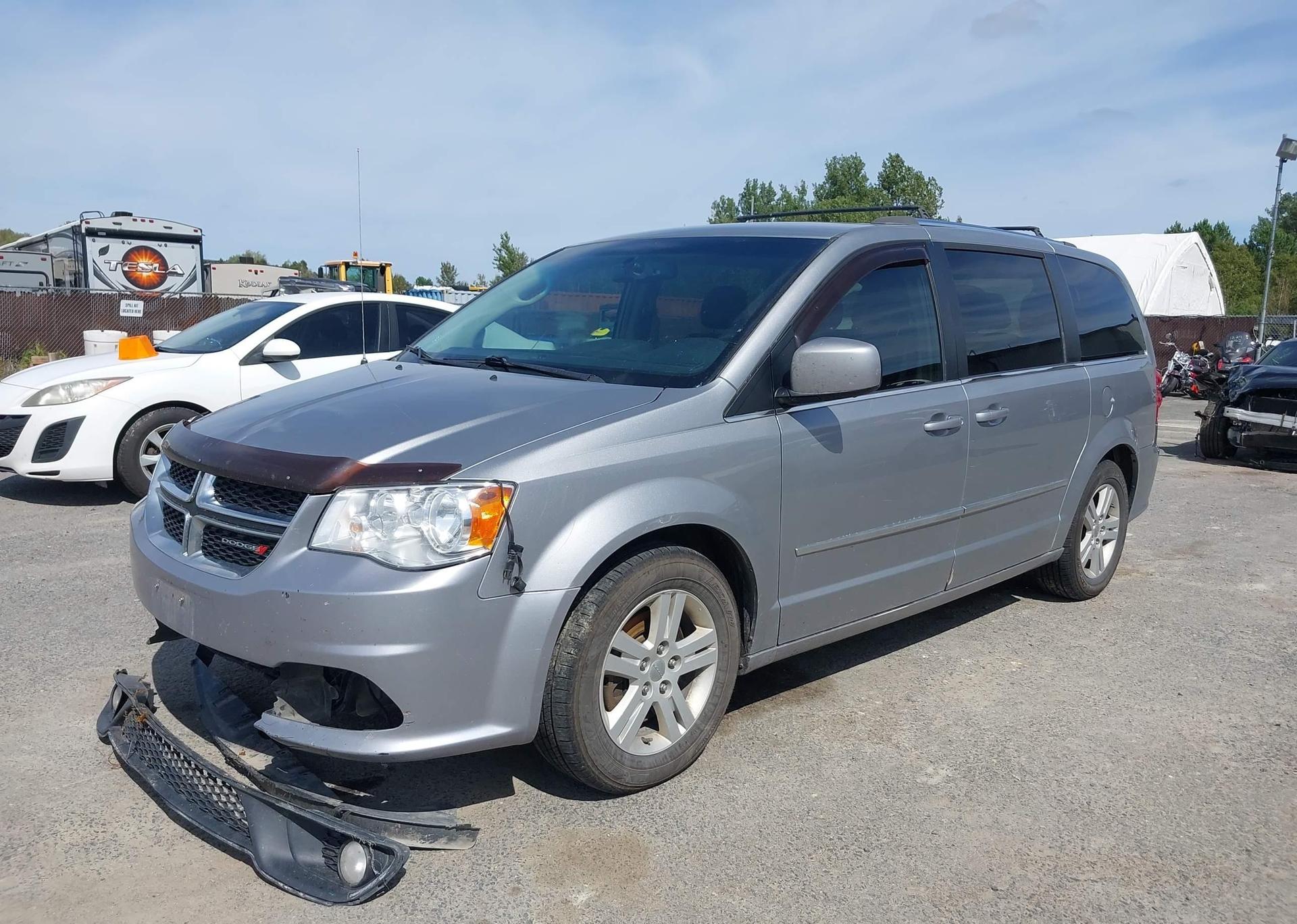 2016 DODGE GRAND CARAVAN CREW