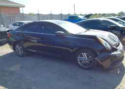 2013 HYUNDAI SONATA GL