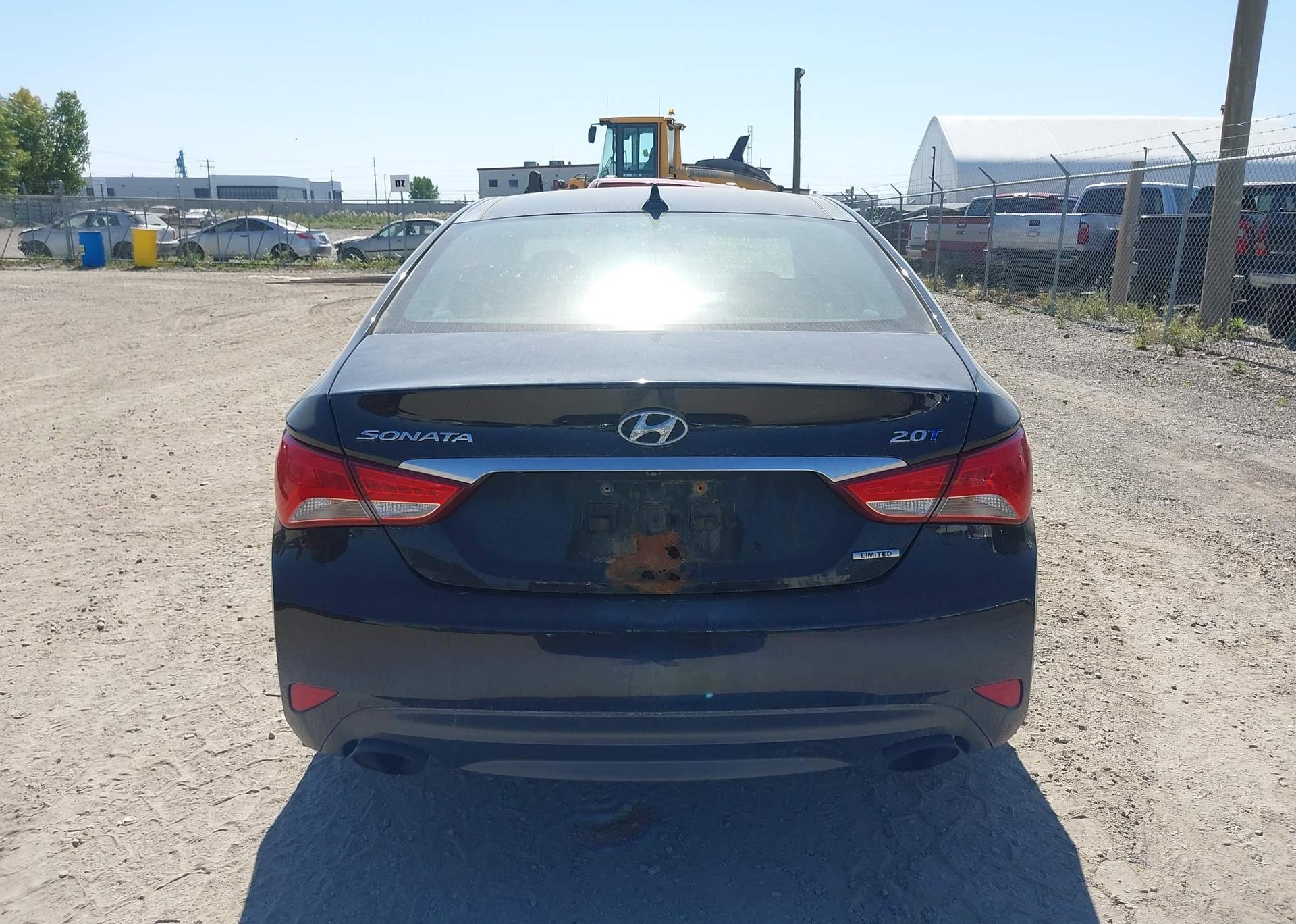 2014 HYUNDAI SONATA SE