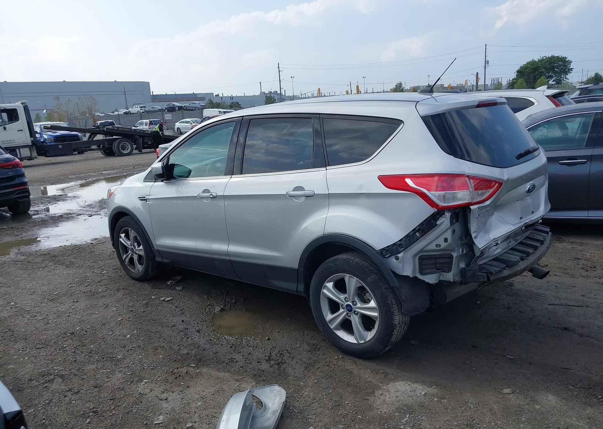 2014 FORD ESCAPE SE