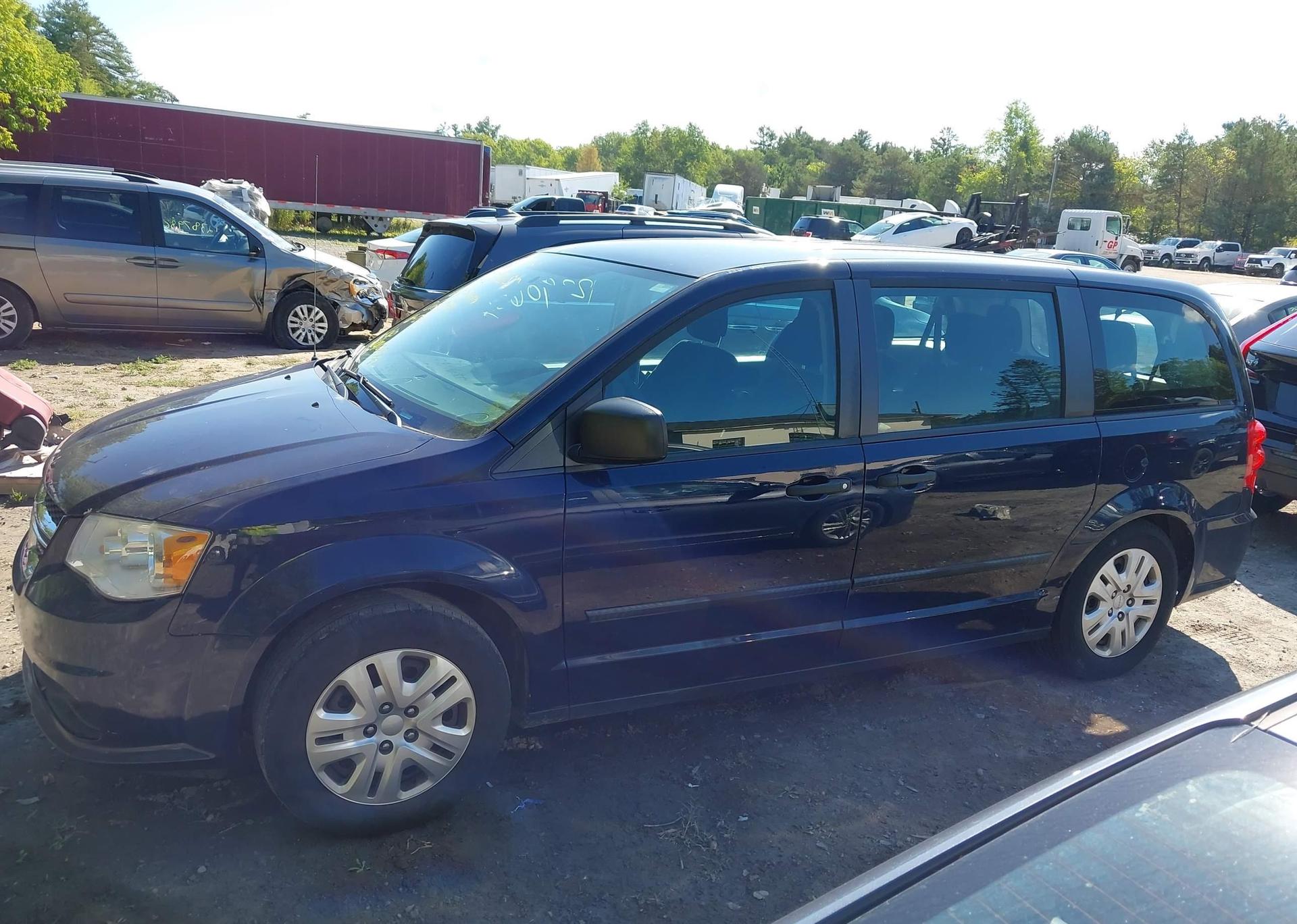 2016 DODGE GRAND CARAVAN SE