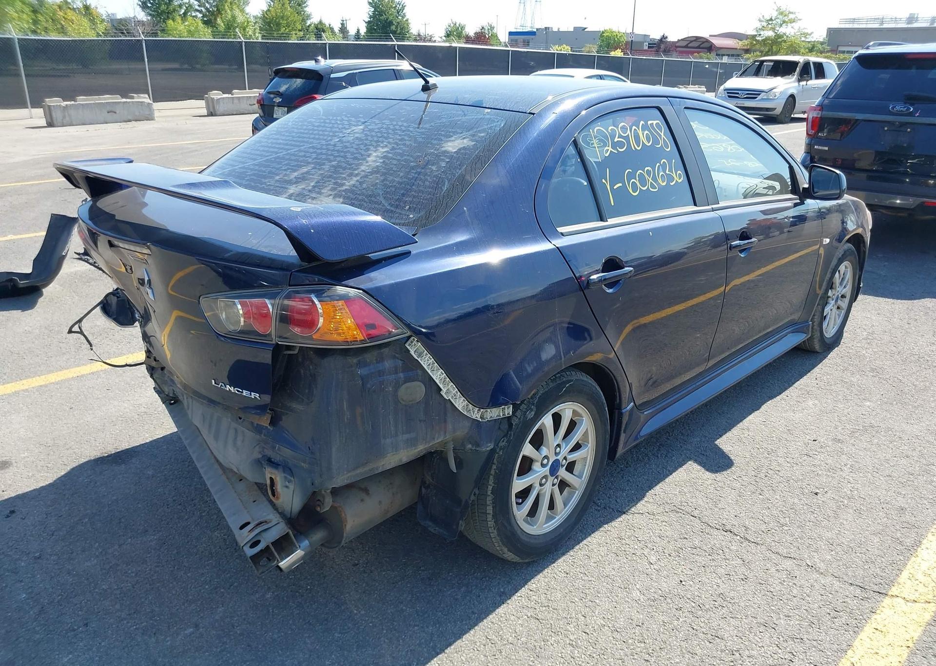 2013 MITSUBISHI LANCER