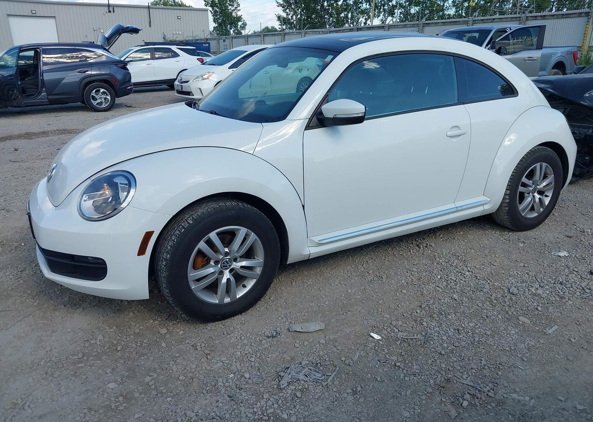 2014 VOLKSWAGEN BEETLE