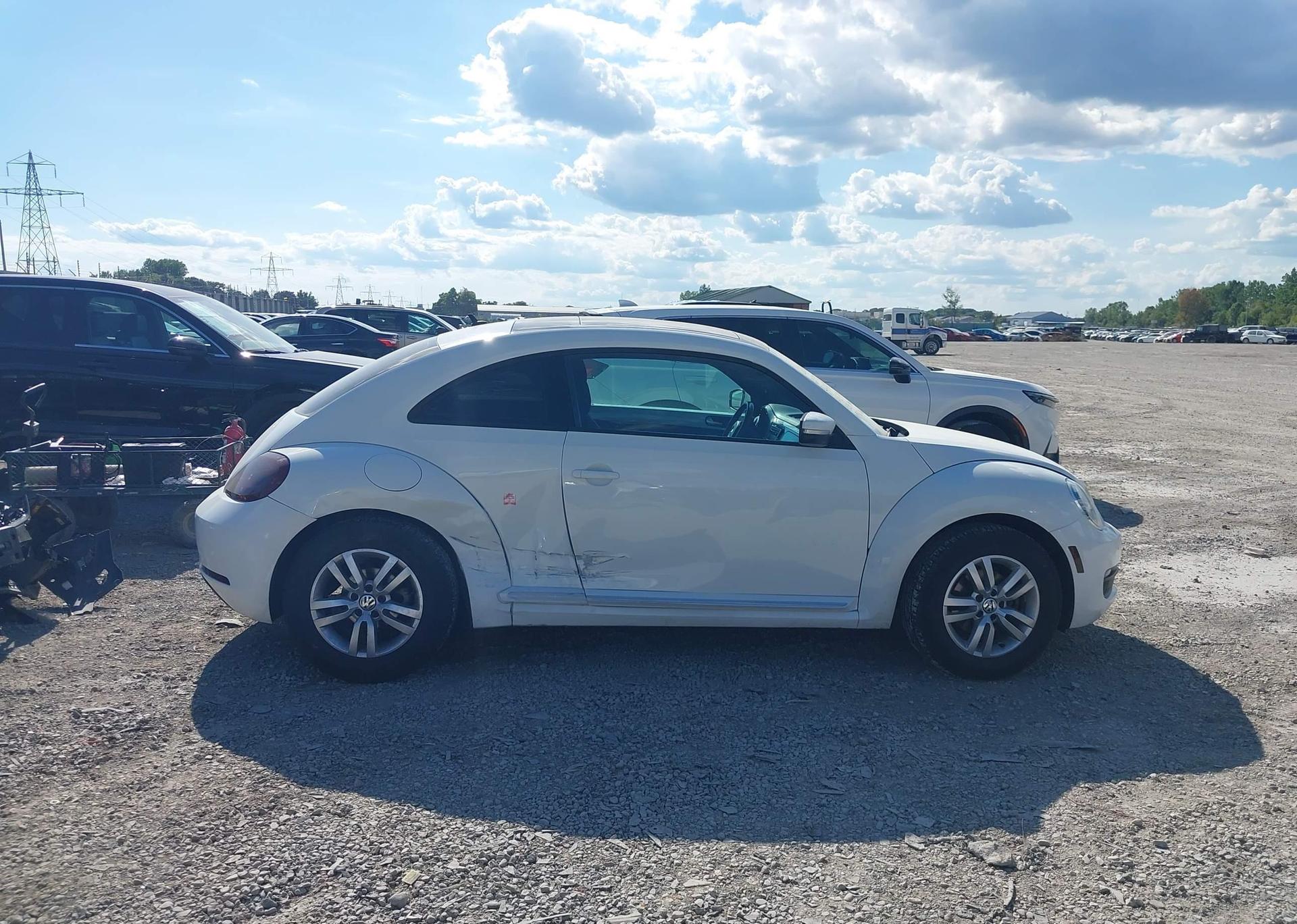 2014 VOLKSWAGEN BEETLE