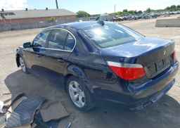 2004 BMW 530I