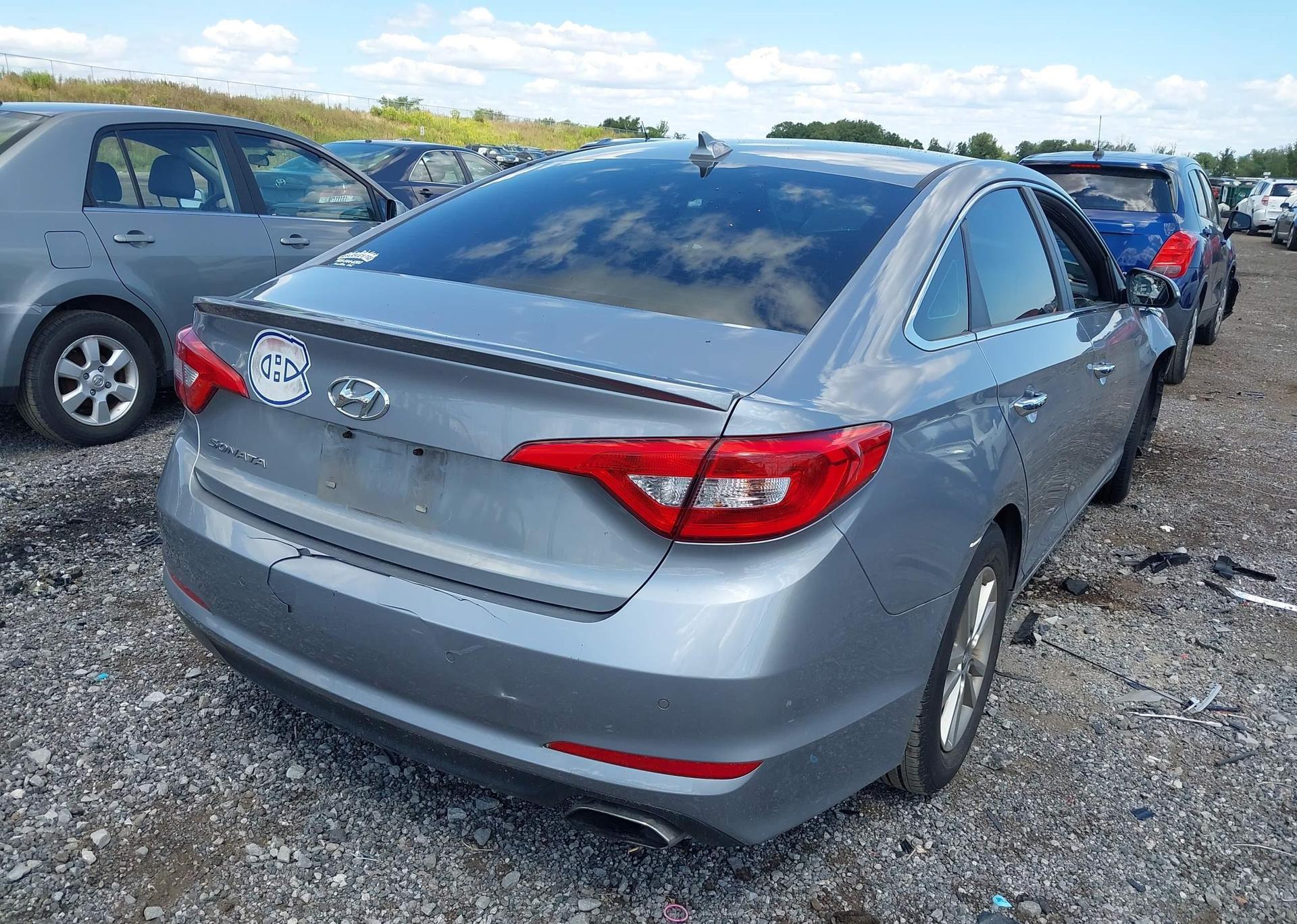 2017 HYUNDAI SONATA GLS